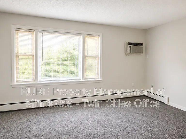 840 Beech St #2 — Photo 2