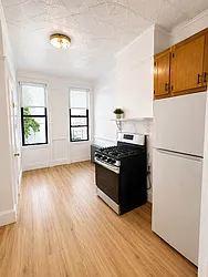 313 Onderdonk Avenue, #2R