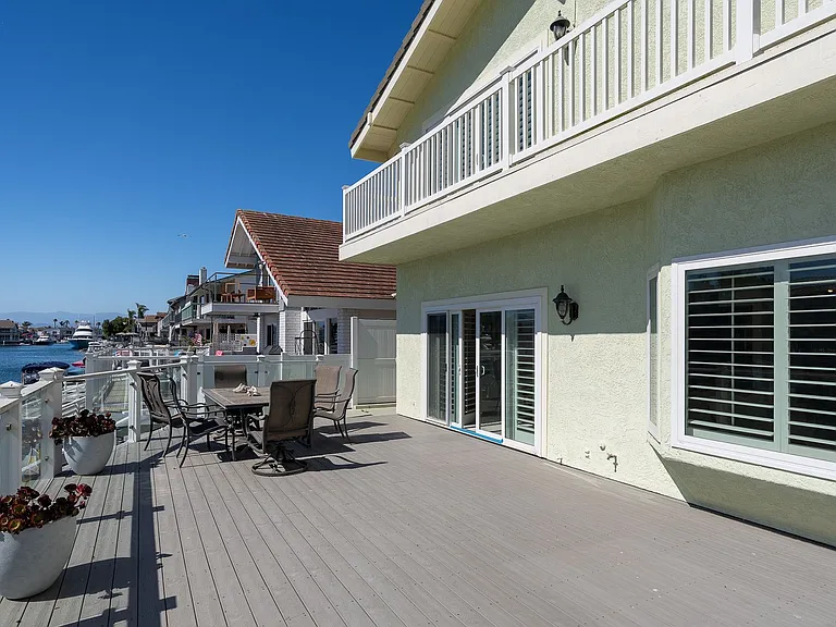 2411 Monaco Dr — Photo 37