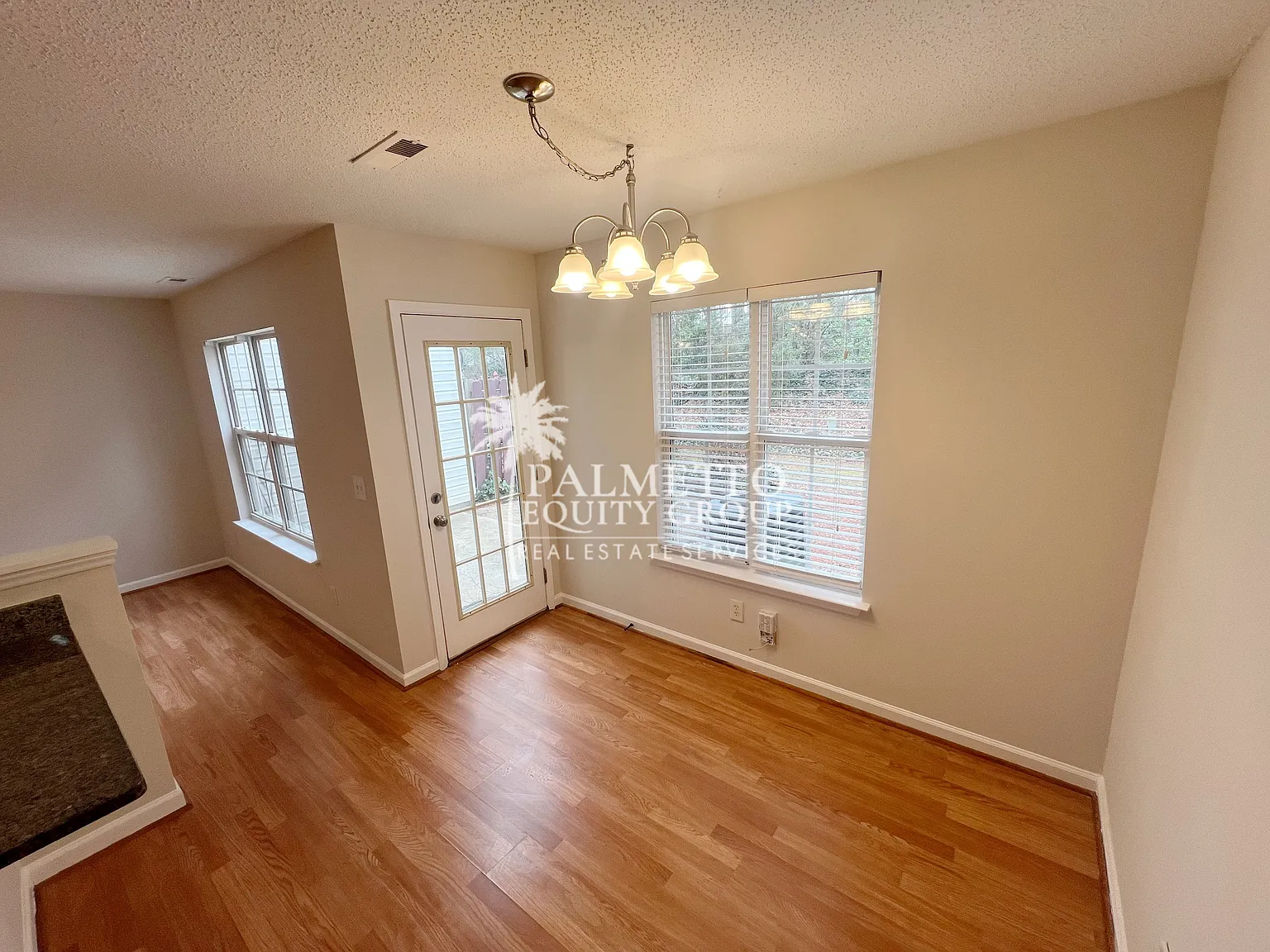 2 bed, 2.5 bath, 10 sqft, $1,695 — Photo 3
