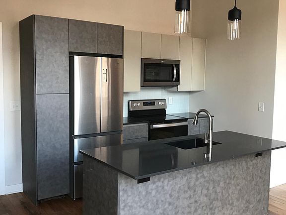 4th image of 725 Branch Ave #2