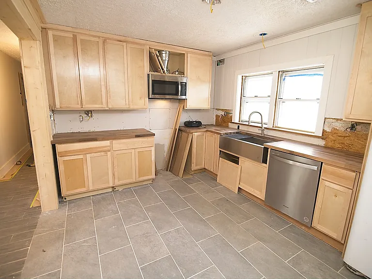 5305 Briercliff Rd — Photo 4