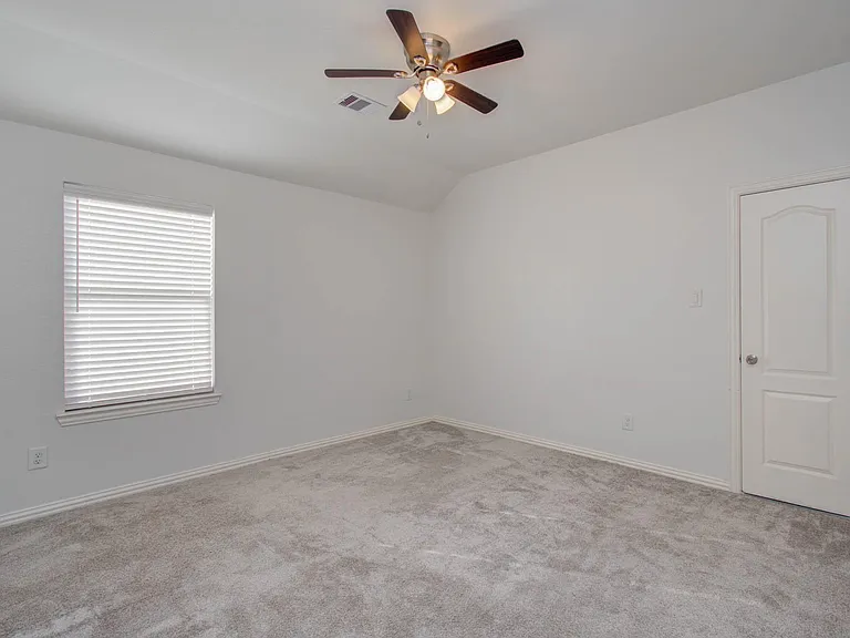 22314 Mosshall Ct — Photo 46