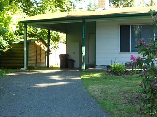 25919 Vuemor Ct NW, Poulsbo, WA 98370