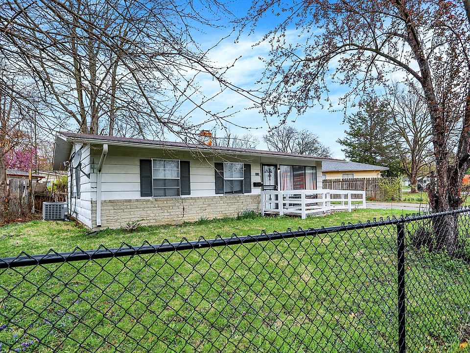 1st image of 3126 Donald Ave
