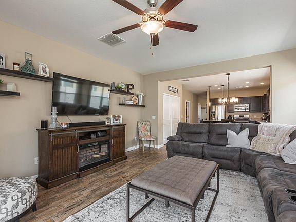 2nd image of 4012 W Maggie Dr