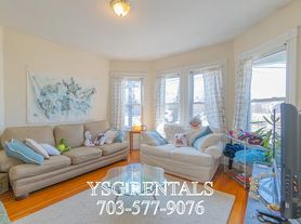 102 Cypress St