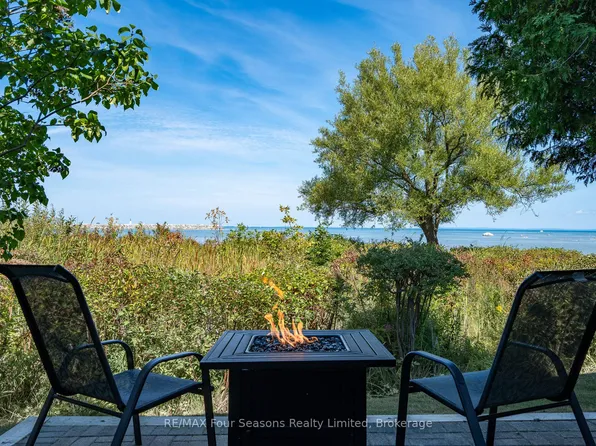 44 Trott Blvd #24, Collingwood, ON L9Y 5B7