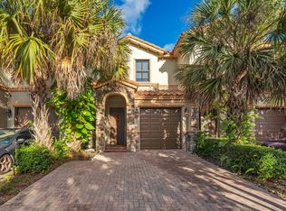 6946 Halton Park Ln #1, Pompano Beach, FL 33073