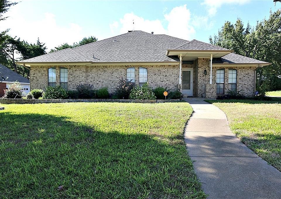 1st image of 1543 Kari Ann Dr