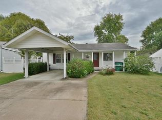 44 Cedar Ledge Dr, Pacific, MO 63069