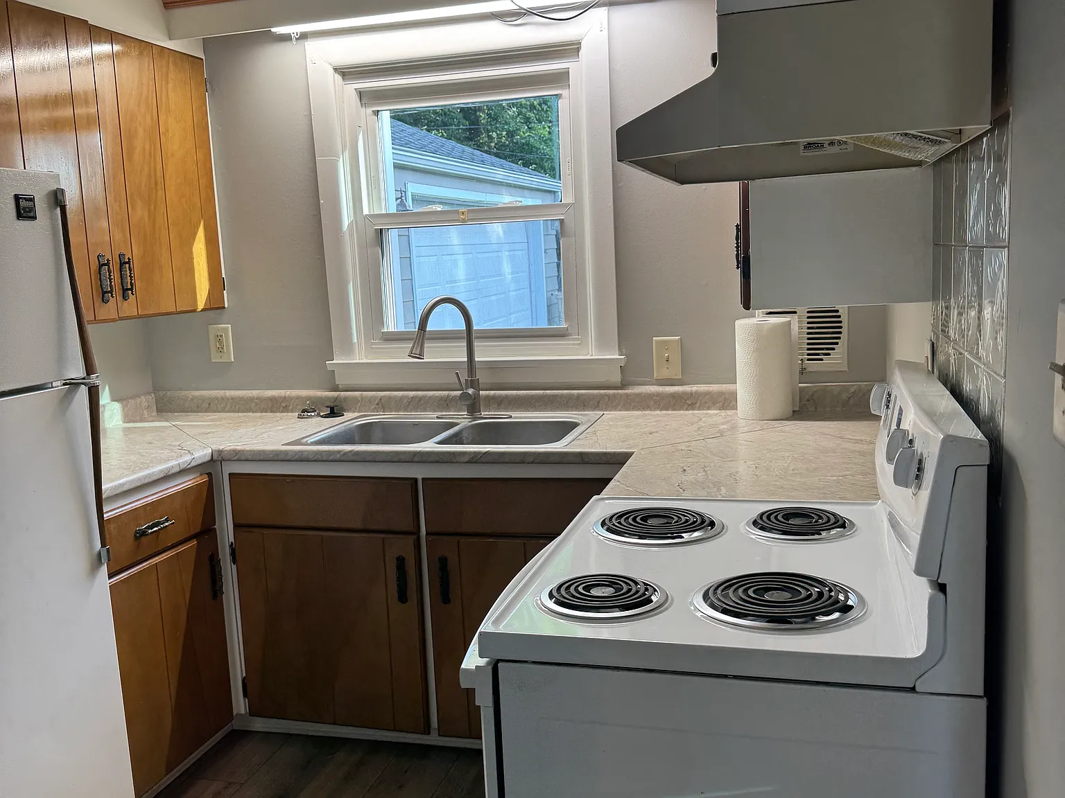 3 bed, 1124 sqft, $1,700 — Photo 4