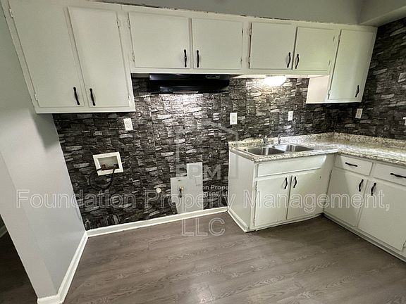 3rd image of 5099 Blacksmith Dr
