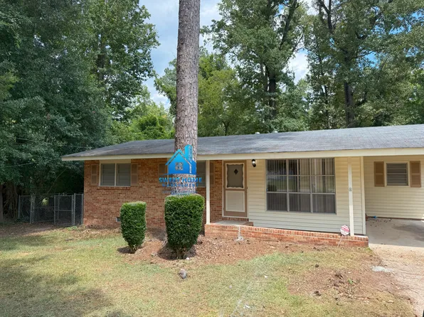 5039 Gardiner Dr, Columbus, GA 31907