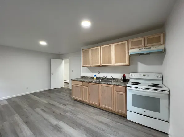 114 S Franklin St, Hempstead, NY
