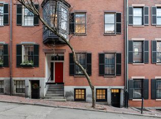 82 Pinckney St #A, Boston, MA 02114
