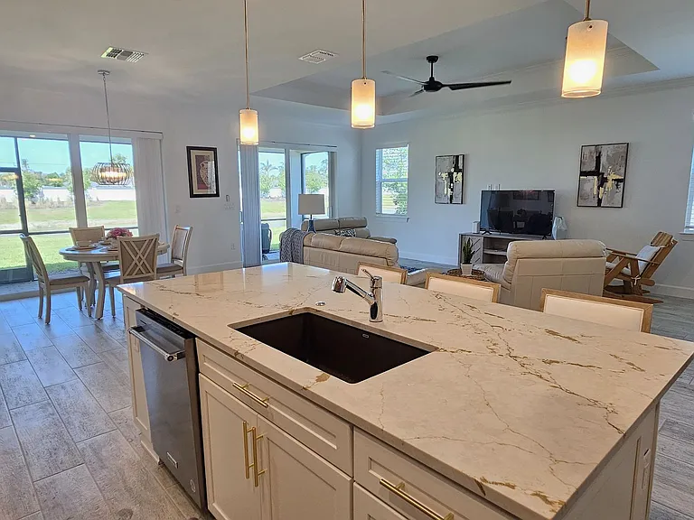 17925 Nadine Pl — Photo 12