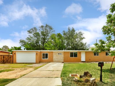 3928 Donald Rd SW, Albuquerque, NM, 87105