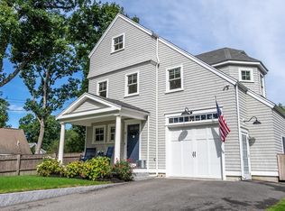 18 Gilford Rd, Hingham, MA 02043