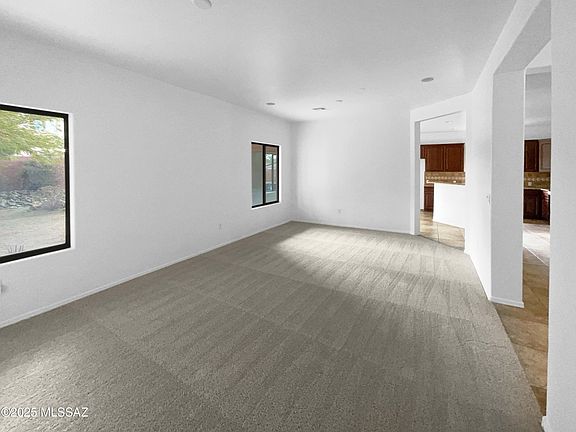 3rd image of 7513 E Sycamore Park Blvd