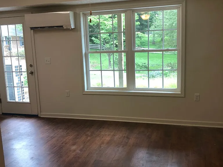 1612 Allison Way #1 — Photo 5