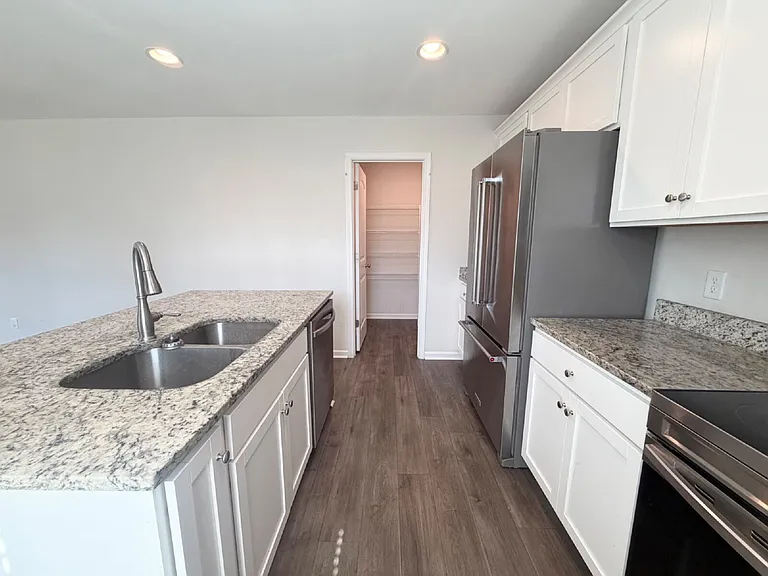 42 Kingswood Path — Photo 5