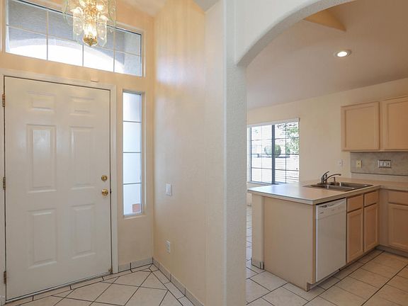 3rd image of 2655 W Catalina View Dr
