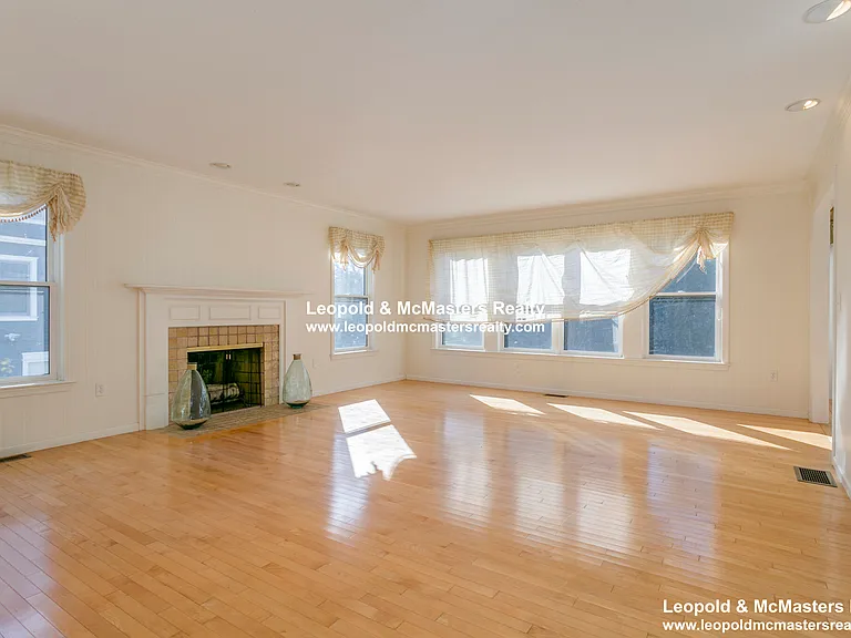 11 Reservoir Rdg — Photo 32