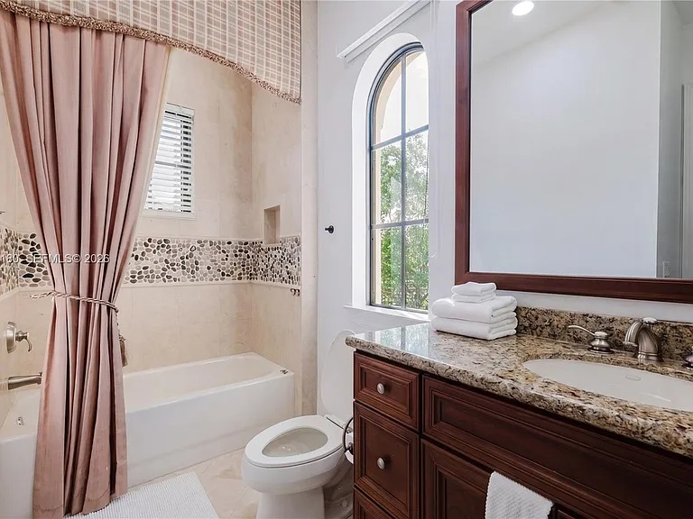 7290 Lemon Grass Dr — Photo 37