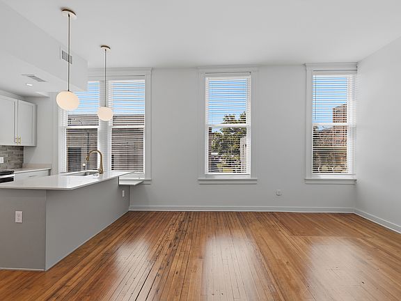3rd image of 154 E Ge Patterson Ave #202