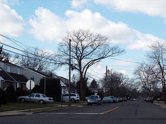 5th image of 67 Michel Ave