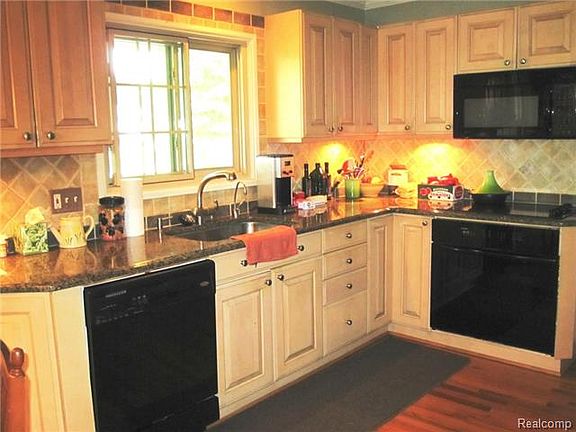 5th image of 6523 Alderley Way