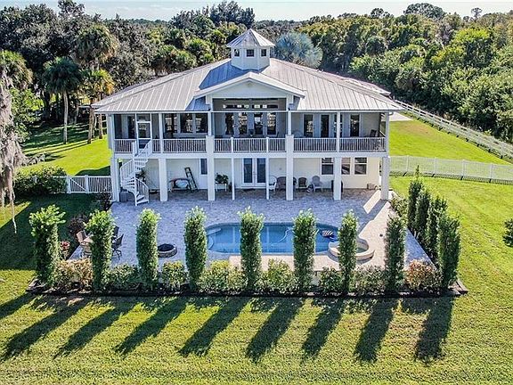 2nd image of 17301 Palm Beach Blvd