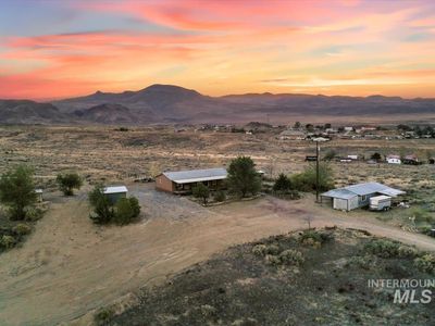 10305 China Ditch Rd, Melba, ID, 83641