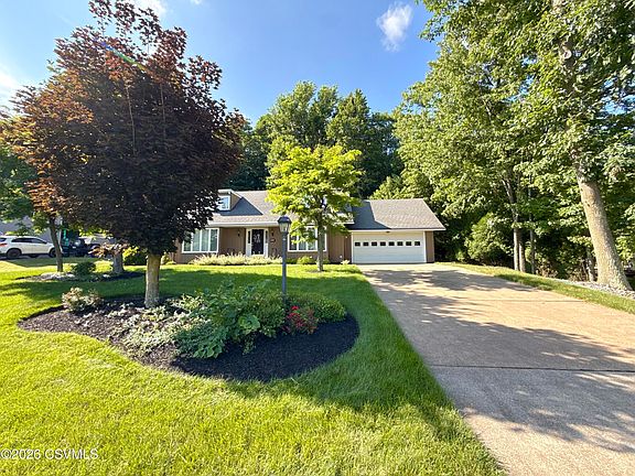 4th image of 2235 Stetler Dr