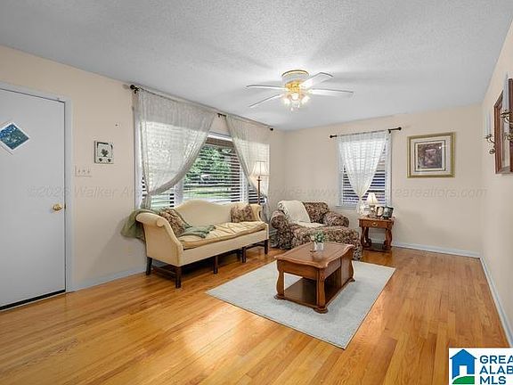5th image of 2545 Saragossa Rd