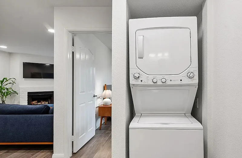 1 bed, 1.0 bath, 650 sqft, $2,350 — Photo 3