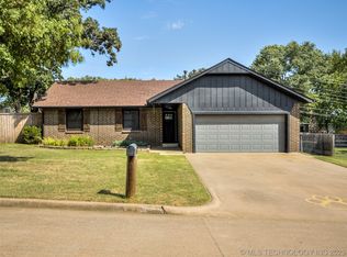 705 Dogwood Ct, Cleveland, OK 74020