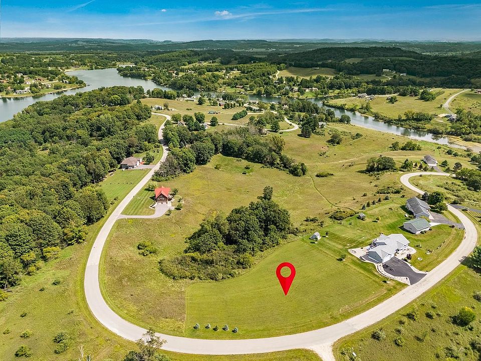 1st image of L411 Summit Point Dr #412