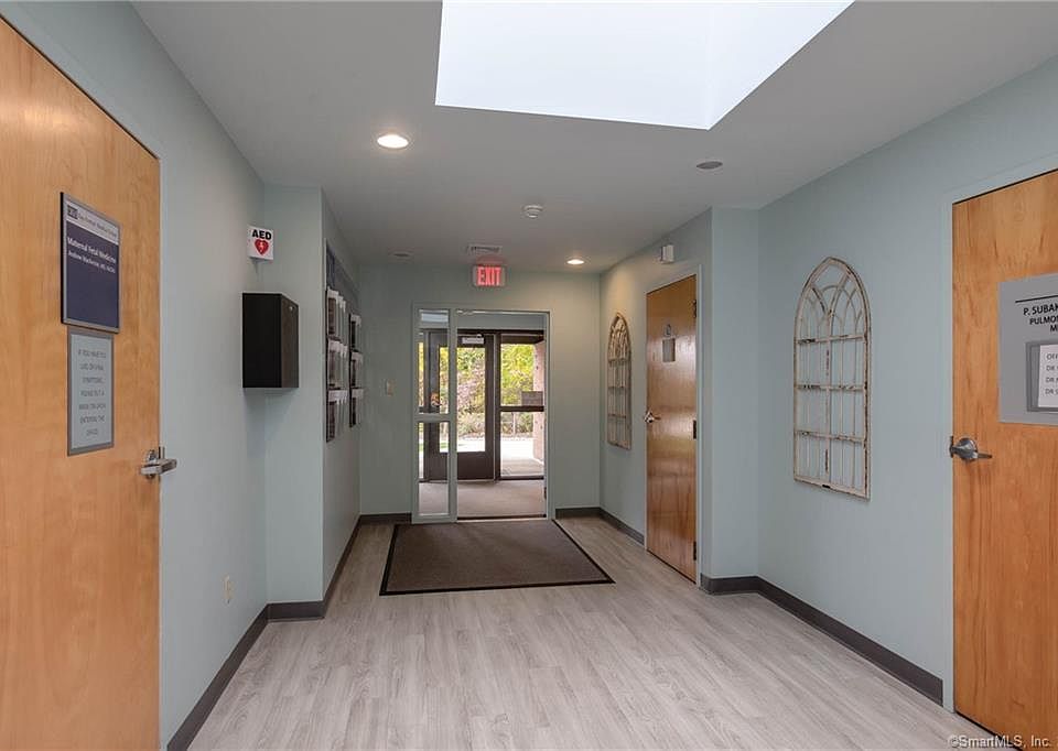 1st image of 346 Pomfret St Suite 3