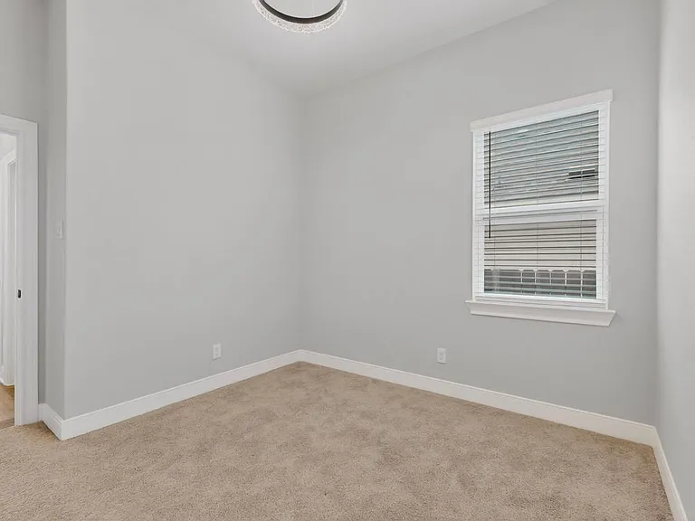 212 Lt John Decker Dr — Photo 30