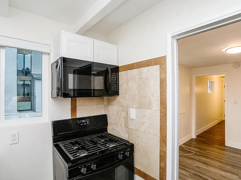 3548 Del Rey St #8 — Photo 19