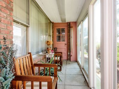 111 Front St, Freeport, NY, 11520