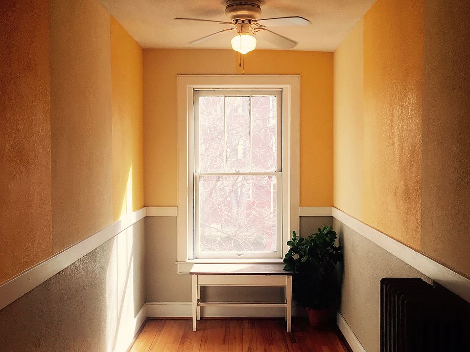 1st image of 1275 Pearl St APT 11