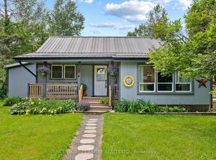 34 Shady Ln, Petawawa, ON K8A 7Z5