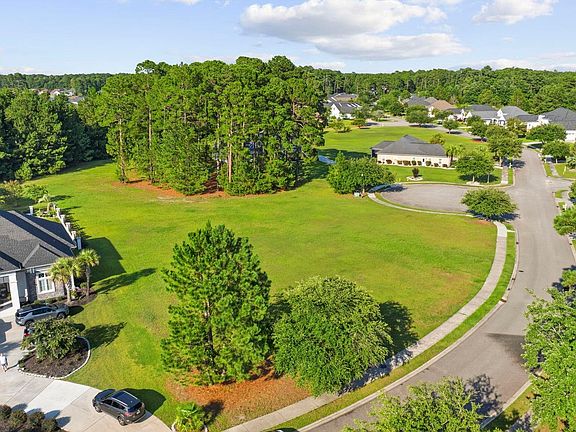 3rd image of 1064 Wigeon Dr.