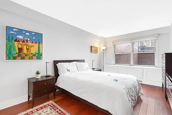 Sold by Douglas Elliman | media 16