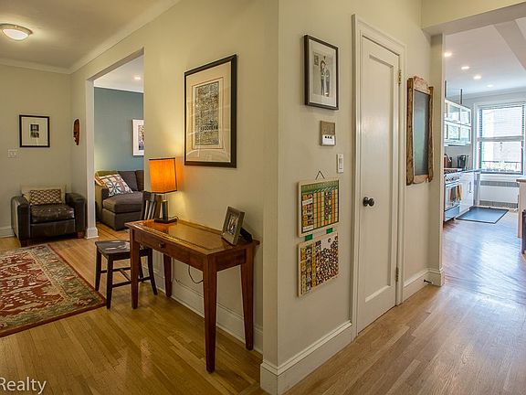 5th image of 81 Ocean Pkwy APT 6C