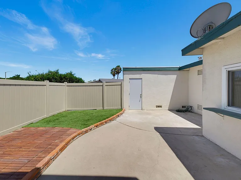 20361 Fee Ln — Photo 26