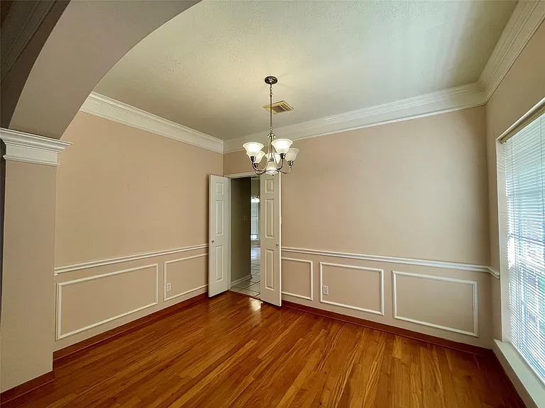 24231 Pepperrell Place St — Photo 8